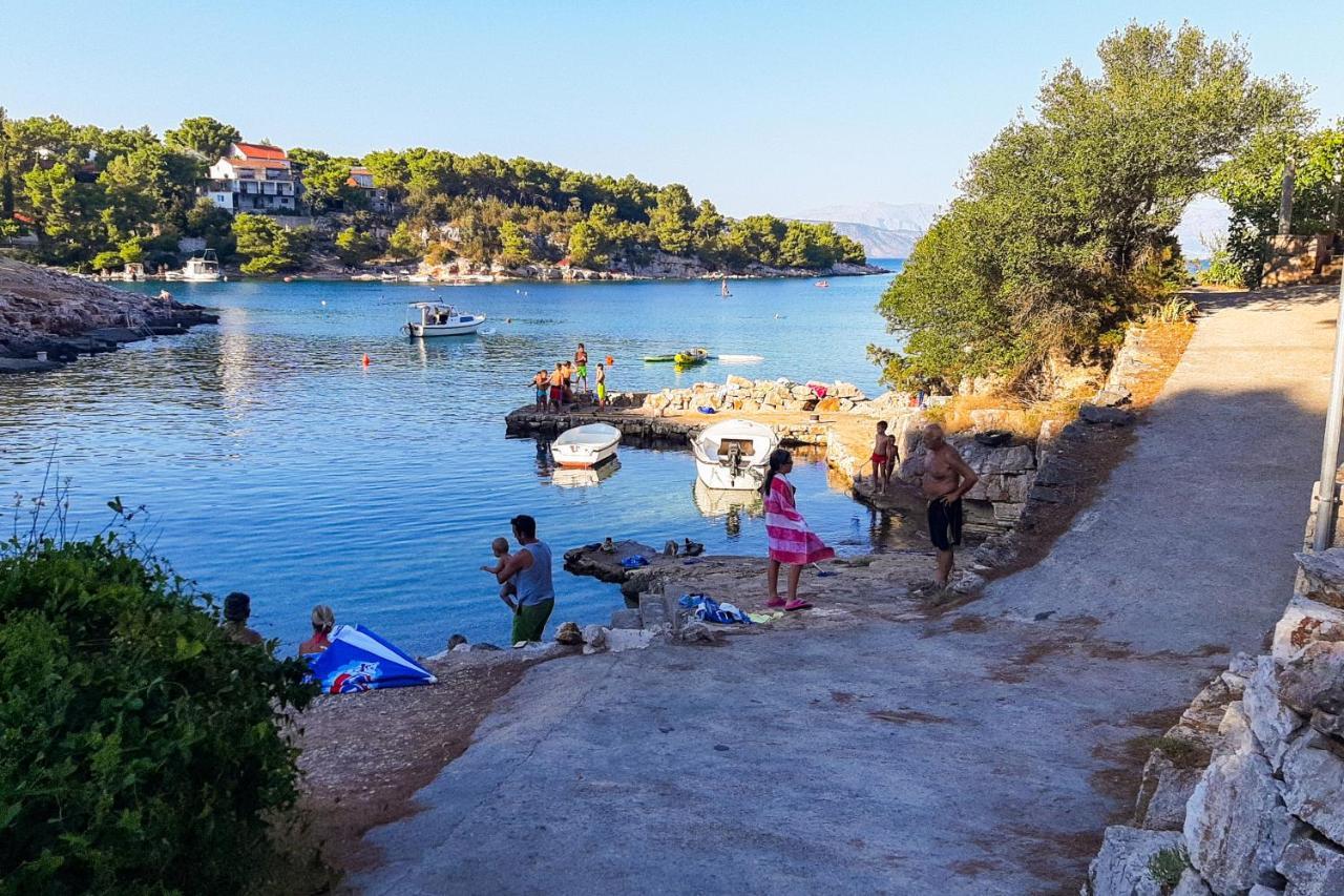 Apartments By The Sea Basina, Hvar - 11817 Vrbanj Exteriör bild